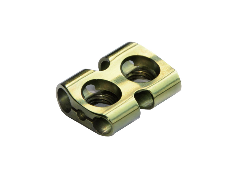 Doppeltes Loch Klammer 07